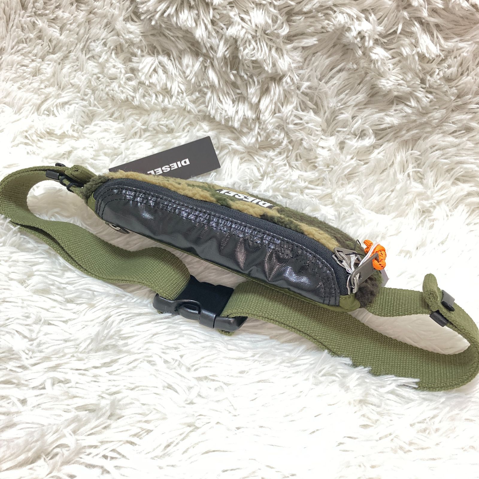 エ*ー様 【新品】DIESEL ウエストポーチ ウエストバッグ カモフラ 迷彩 ディーゼル DIESEL ボア 迷彩柄 ボディバッグ ウエストポーチ