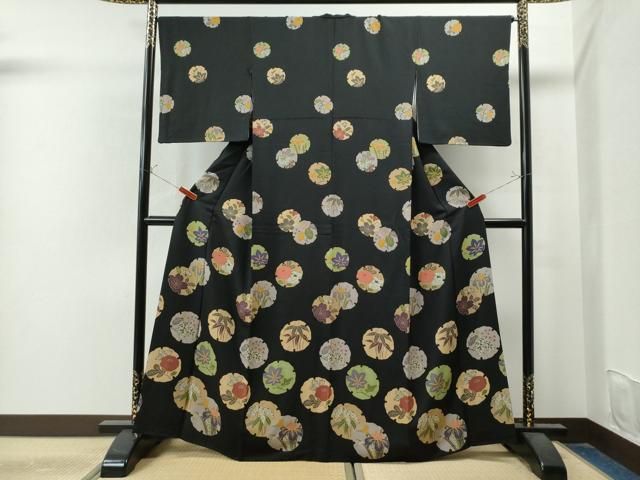 平和屋着物○訪問着 雪輪草花文 黒地 高島屋扱い 正絹 逸品