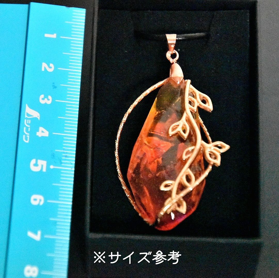 魔法鉱石ネックレス ペンデュラム クリスタル レジン P16 - メルカリ