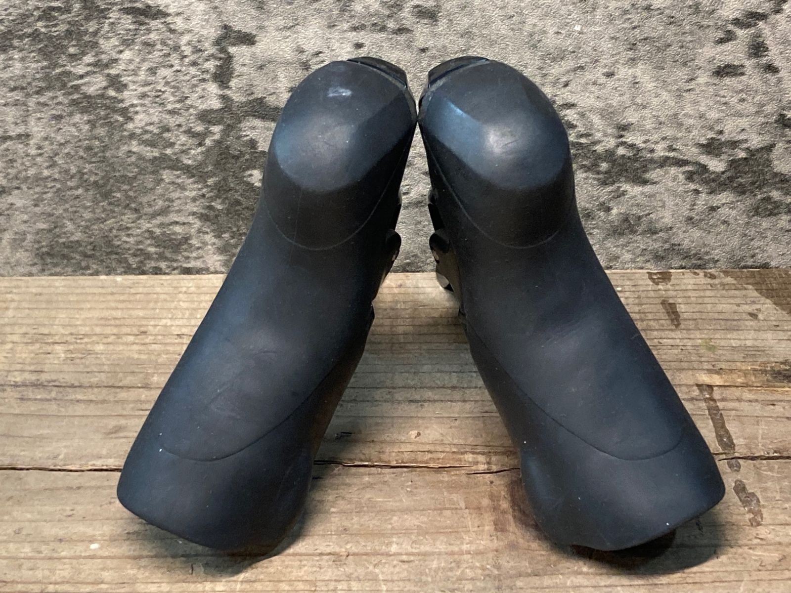 [未使用] シマノ Claris 2x8s STI レバー ST-R2000 Amazon | シマノ(SHIMANO) ST-R2000 左右レバーセット 2X8S 付属