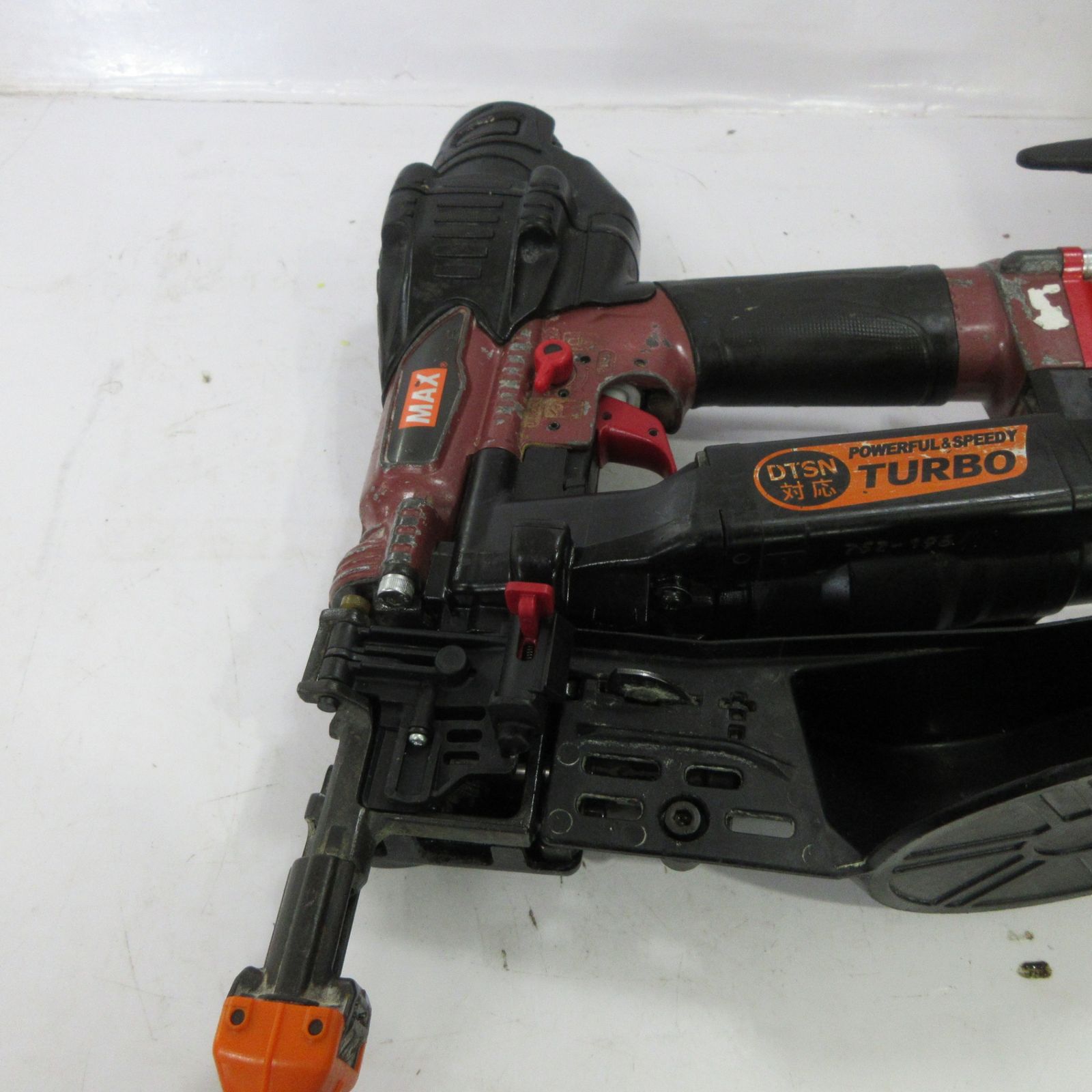 マックス MAX 高圧エアネジ打ち機 HV-R41G4-R 町田店