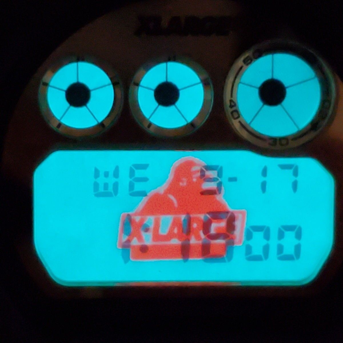  G SHOCK ジーショック CASIO カシオ 腕時計 DW 6900 FS X LARGE コラボ 25 th Anniversary 25周年記念 3つ目 デジタル クォーツ 腕時計(デジタル) 時計