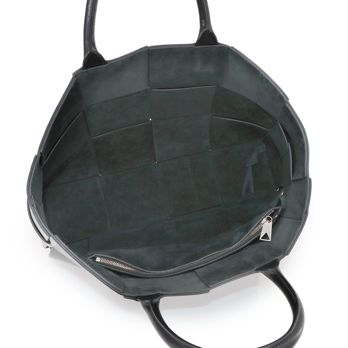 【新品同様】ボッテガヴェネタ イントレチャート ミディアム ザアルコトート 黒 BOTTEGA VENETA ボッテガヴェネタ ショルダーバッグ SMALL ARCO