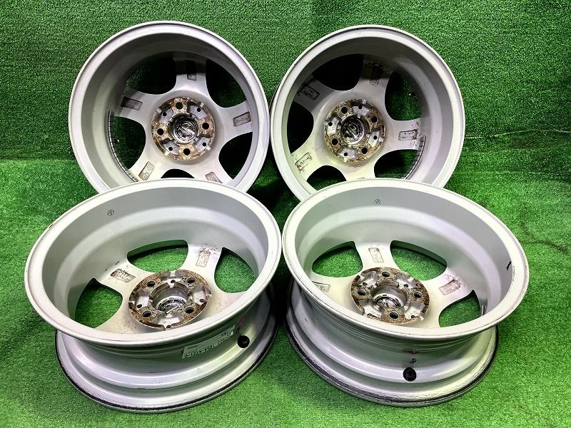 5.5J 4穴