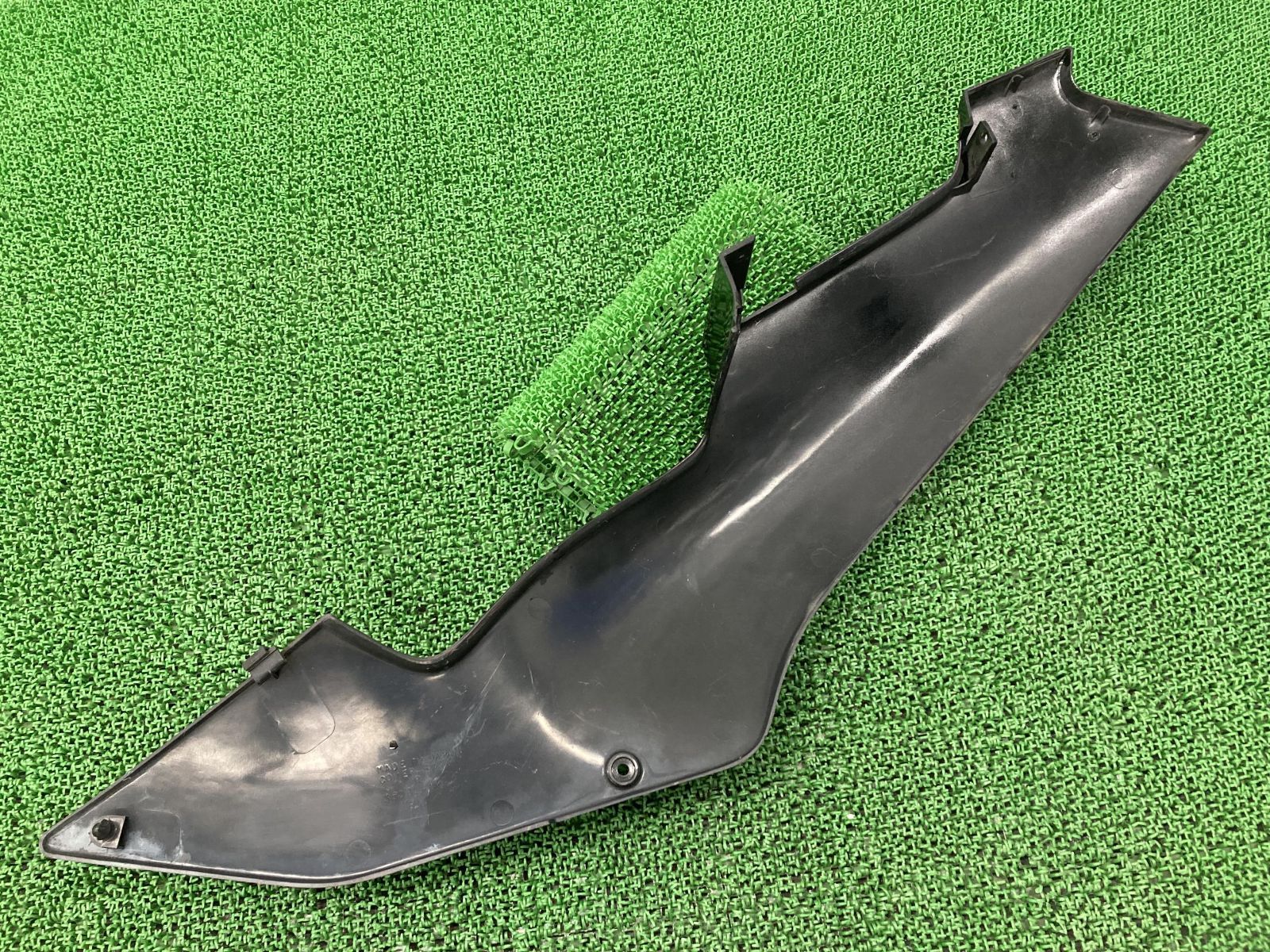 ⭐ ZXR250 シートカウル 右 黒 36001-1412 カワサキ 純正 中古