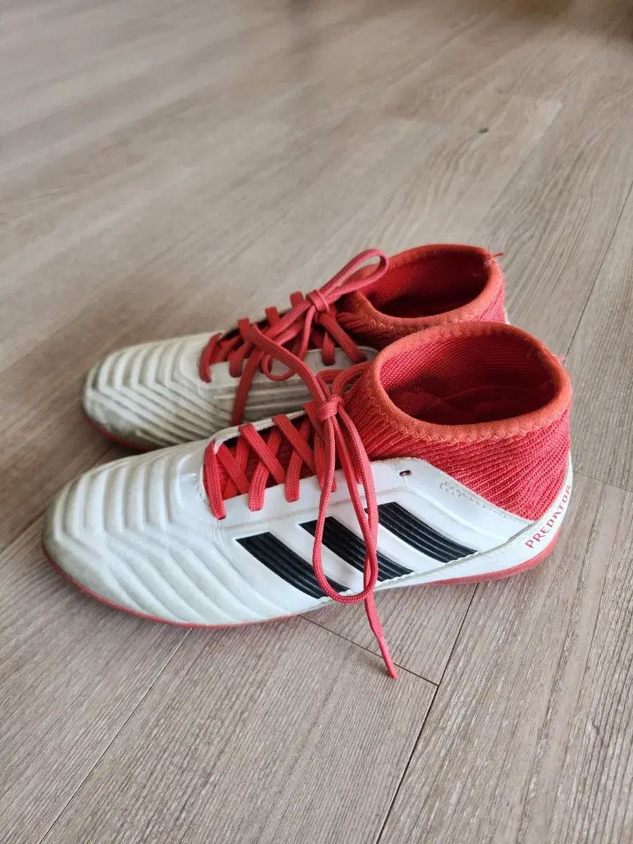 adidas(アディダス) サッカーシューズ 200