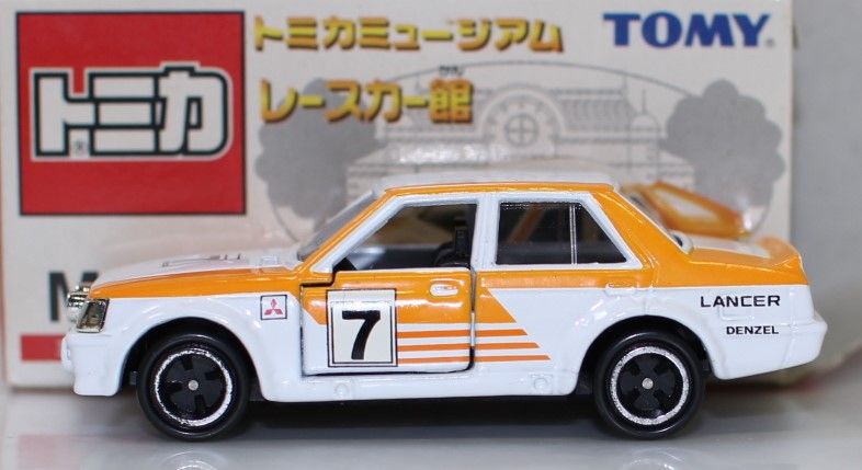 USED マーク切り取り トミカ ミュージアム レースカー館 M-21