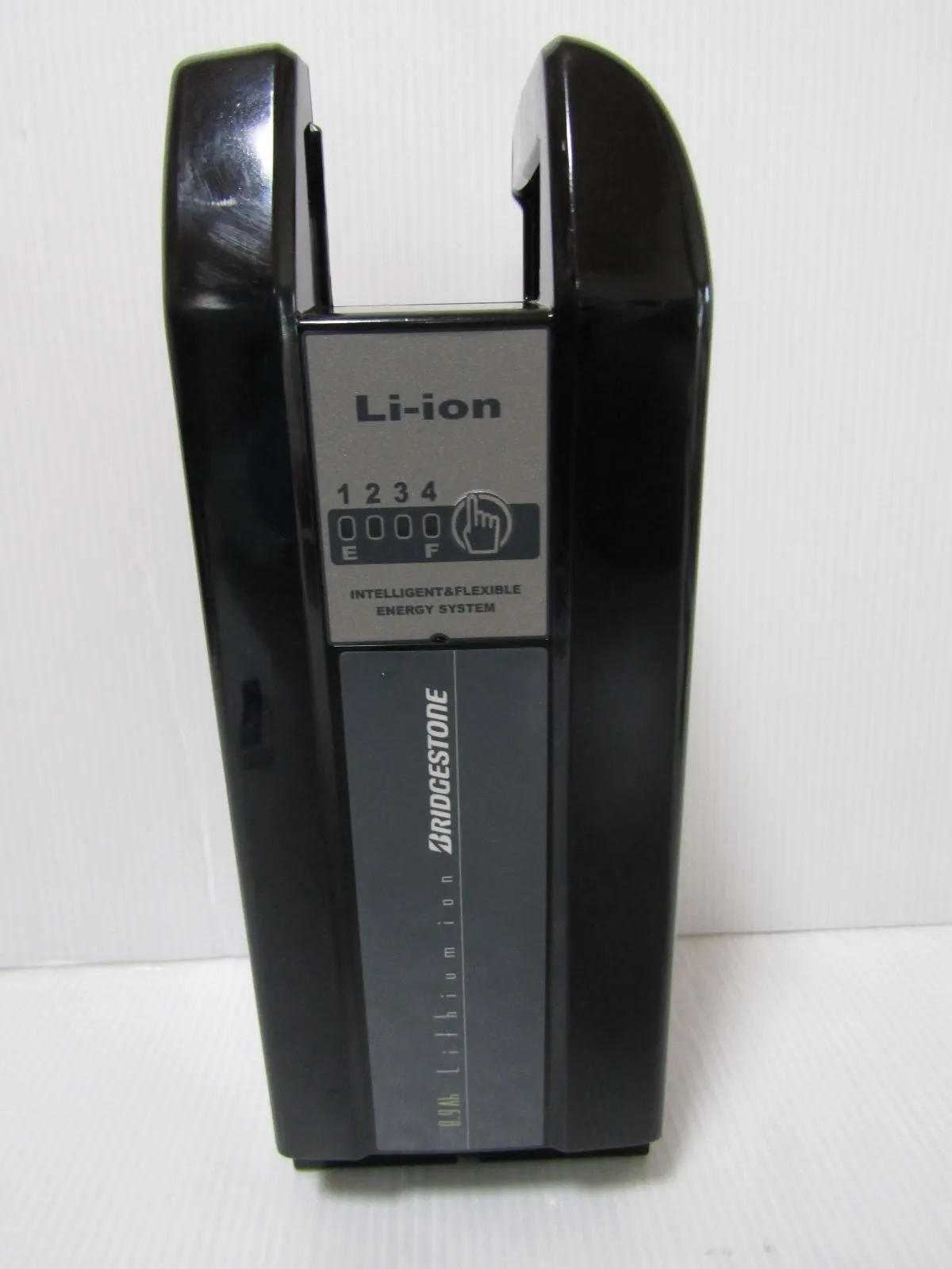 ブリヂストン自転車 リチウムイオンバッテリー ホワイト X83-13新品未開封 eb-yamaha-x8304.jpg