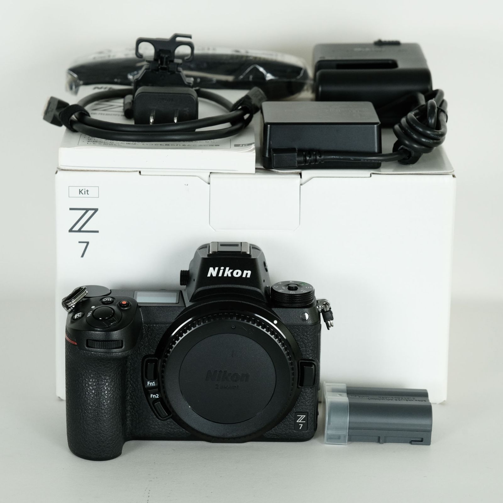 Z 6 ボディ シャッター回数 約250回以下 γA5512-2P4 | ニコン