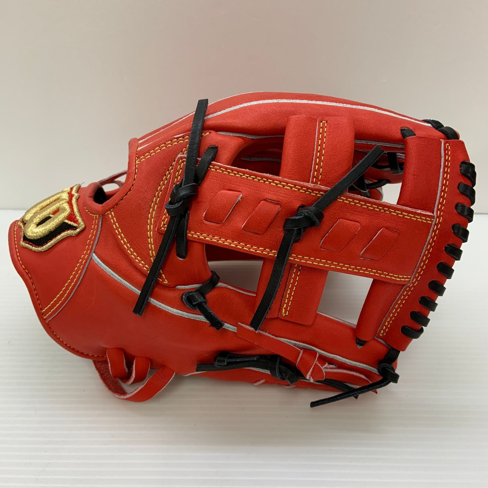 ウィルソン Wilson ウィルソンスタッフ 軟式 大人 一般 内野手用 グローブ グラブ 右投げ 野球 6550