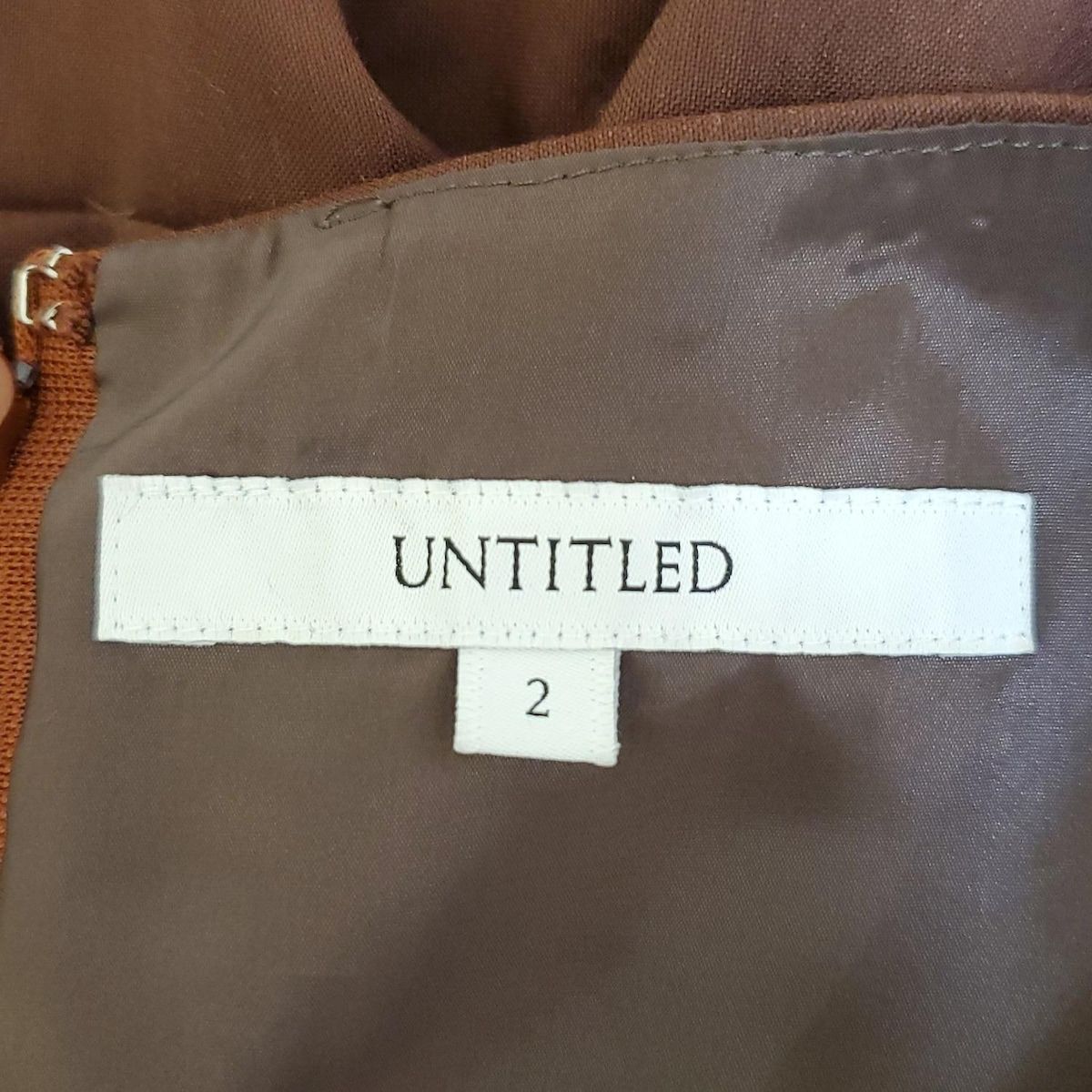 アンタイトル UNTITLED ワンピース ひざ丈 フレンチスリーブ