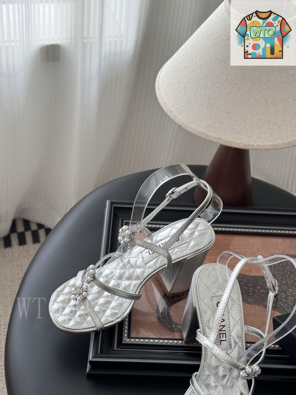 ★25メティエダール★【CHANEL】シンプルなのに映えるサンダル Chanel 25 マジックテープサンダル01-2 - メルカリ