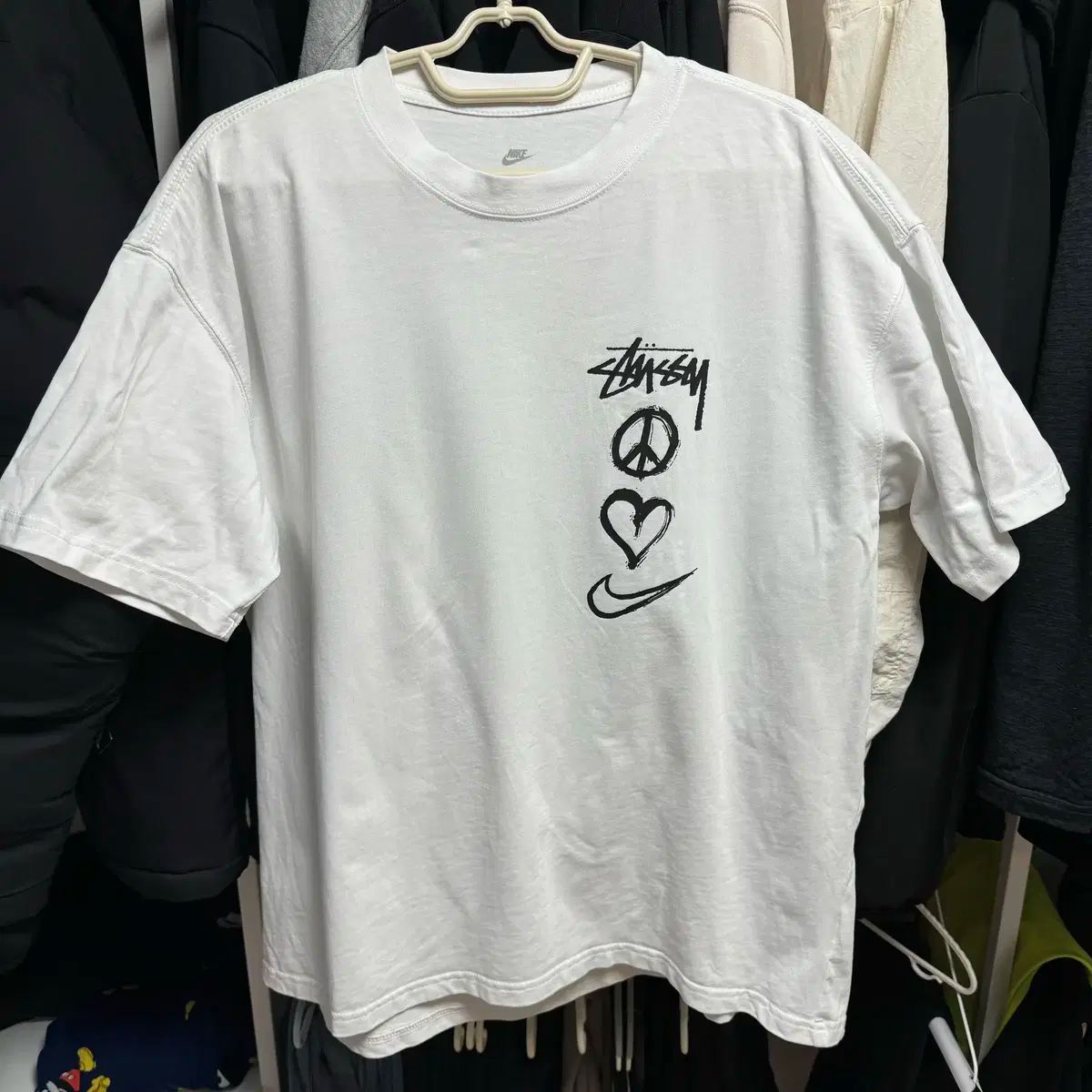 【雷市場（ポンジャン）商品韓国直送】NIKE×ステューシー 半袖 出品