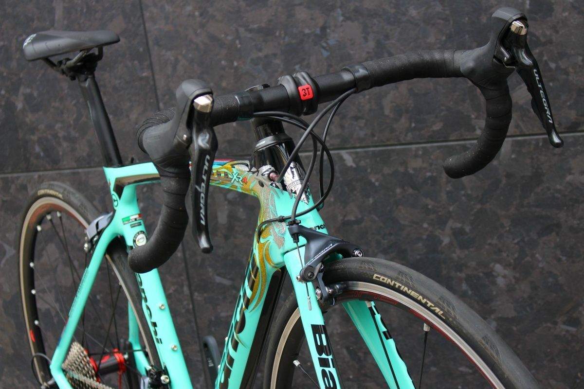 ビアンキ オルトレ XR4シマノ アルテグラ Di2 サイズ53 ビアンキ Bianchi オルトレ ディスク Oltre XR4 DISC 2022 53サイズ