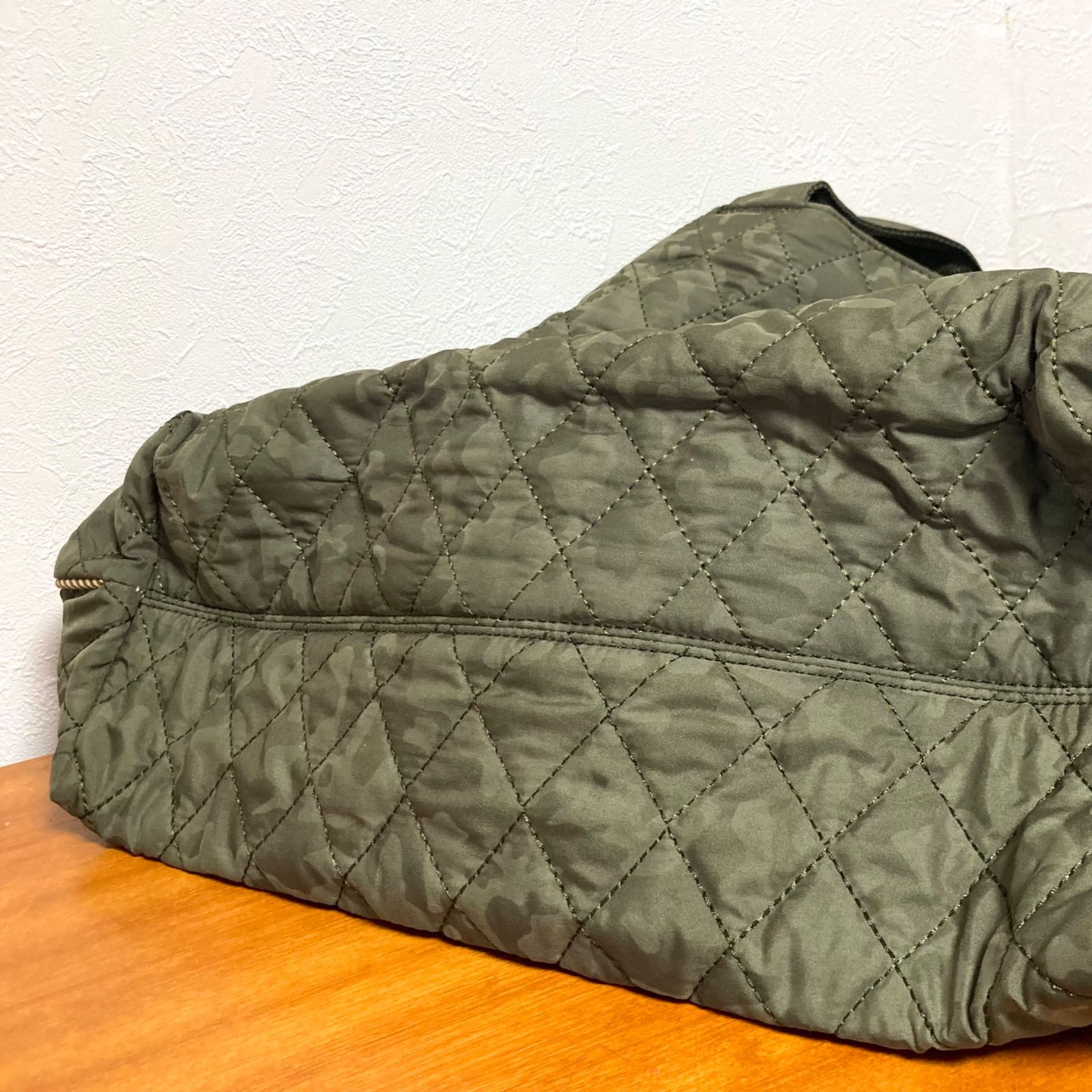 オムツ入れポーチ付き