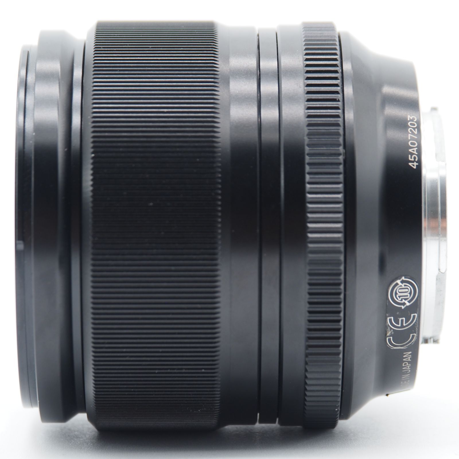 FUJIFILM 単焦点中望遠レンズ XF56mmF1.2 R レンズ(単焦点) XF 56mm F1.2 R 富士フイルム、XFレンズの大口径中