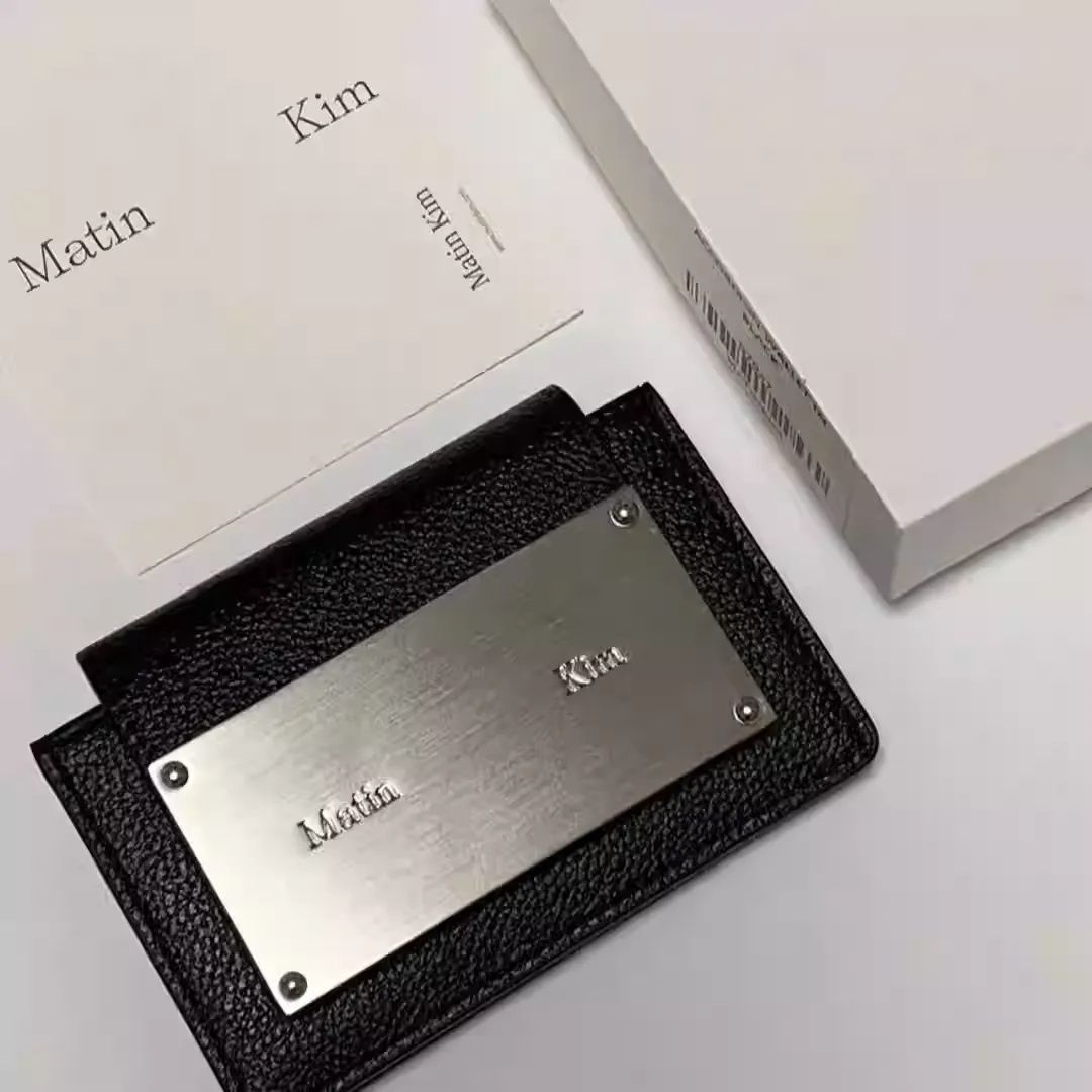 新品未使用 箱付き Martin kim ミニ財布 ミニマルスタイル韓国】Matin Kimマーティンキム折り財布箱付き