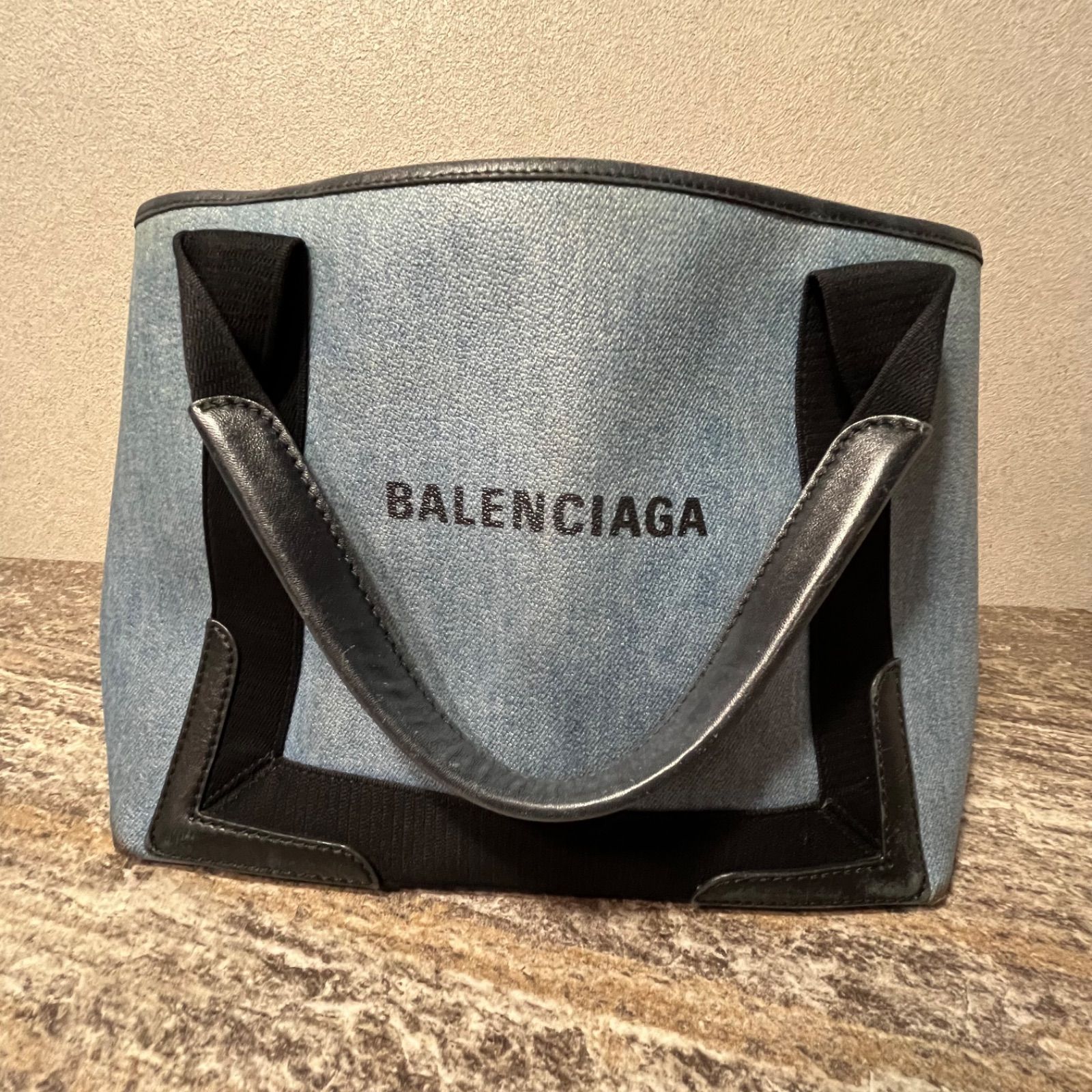 定価14.9万】BALENCIAGA バレンシアガ カバスM デニム × レザー 2WAYバッグ トートバッグ ハンドバッグ PVC ポーチ付き -  メルカリ