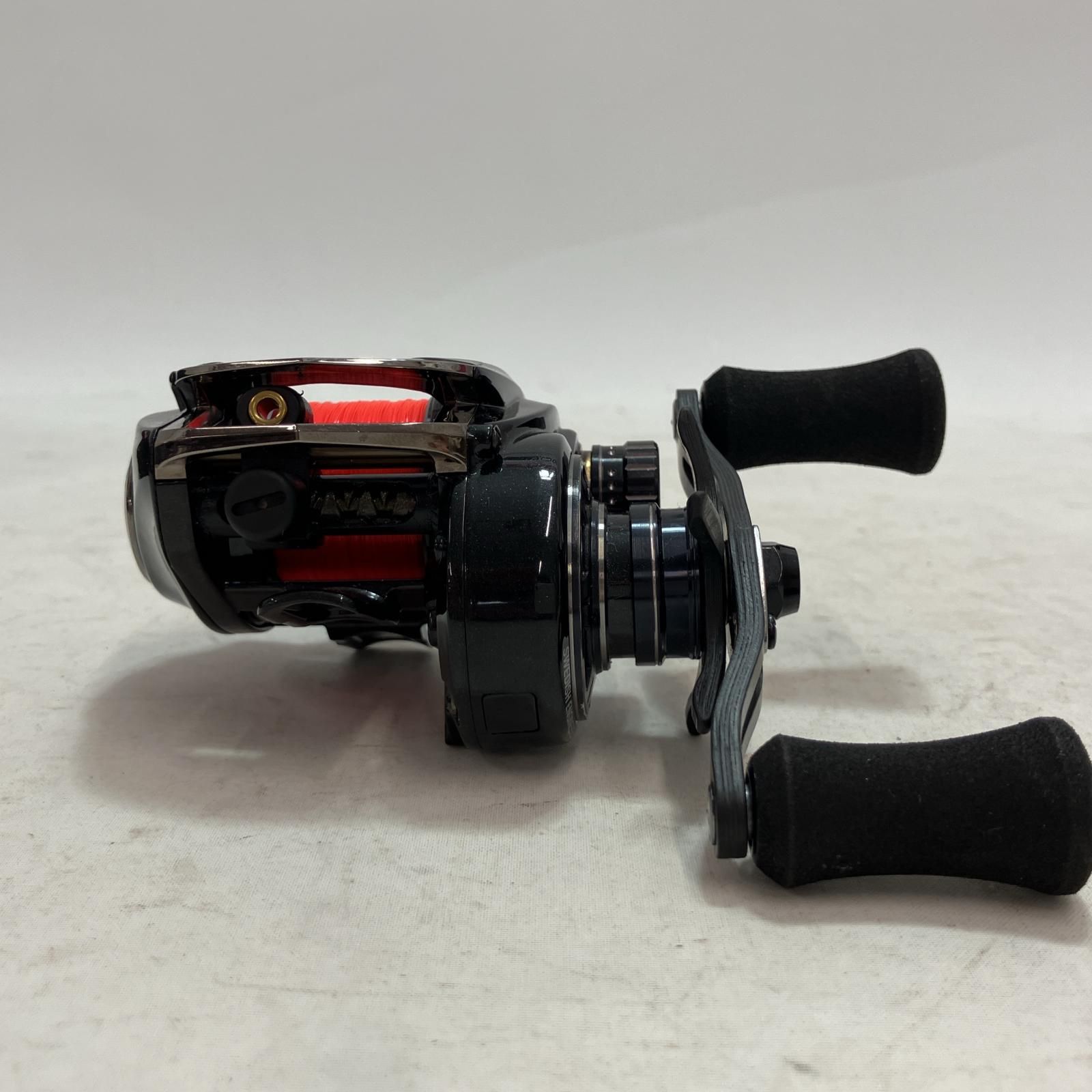 Abu Garcia アブガルシア リール ベイトリール レボ LTX-BF8-L