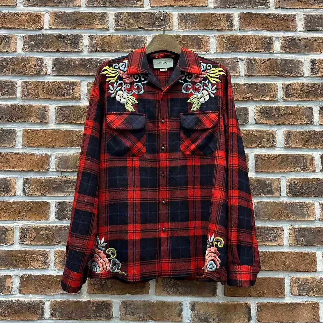 【雷市場（ポンジャン）商品韓国直送】 Gucci GUCCI(グッチ) ドラゴン 刺繍 タータン チェック シャツ