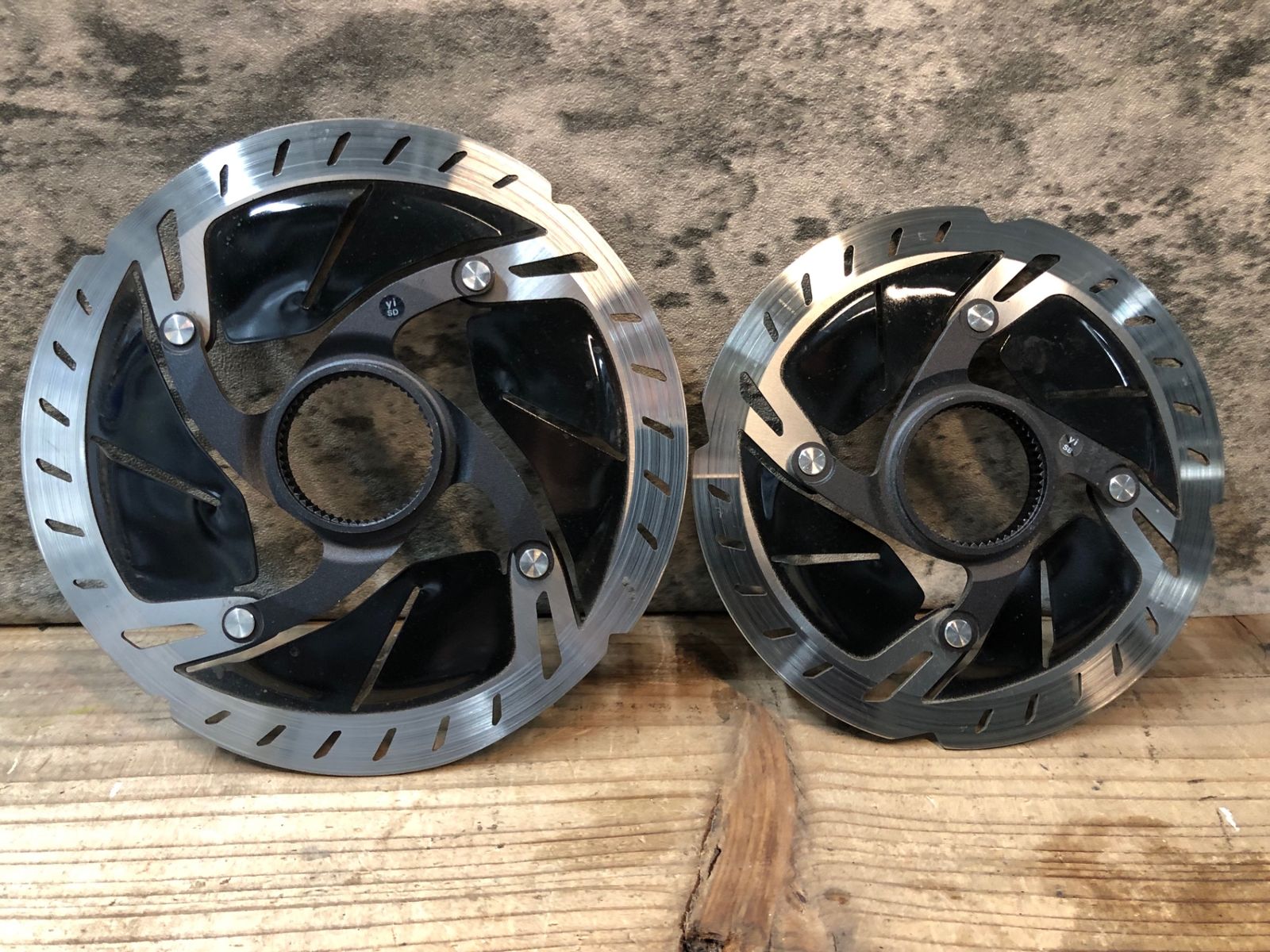 IN832 シマノ SHIMANO デュラエース DURA-ACE SM-RT900 160/140