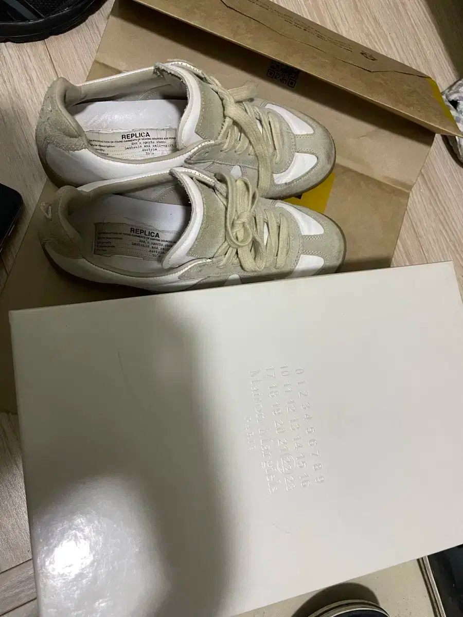 メゾンマルジェラ ドイツ軍 225 35サイズ