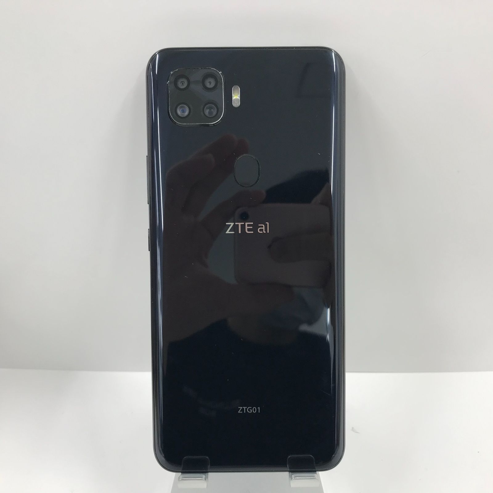 ZTE a1 ZTG01 au ブラック 本体 n05926 - メルカリ