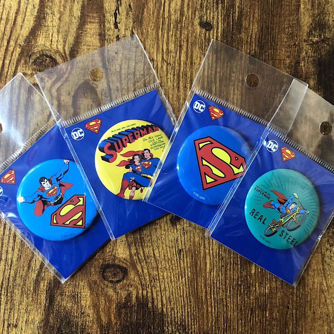 缶バッチ】2種セット スーパーマン ロゴ＆スーパーマン SUPERMAN