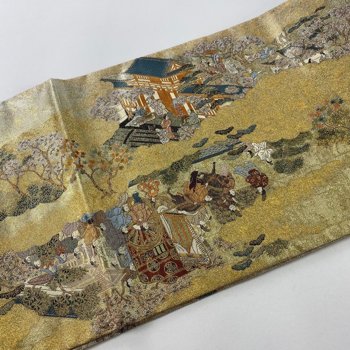 袋帯 美品 秀品 葉 金糸 箔 銀色 お太鼓柄 正絹 【中古】 - メルカリ