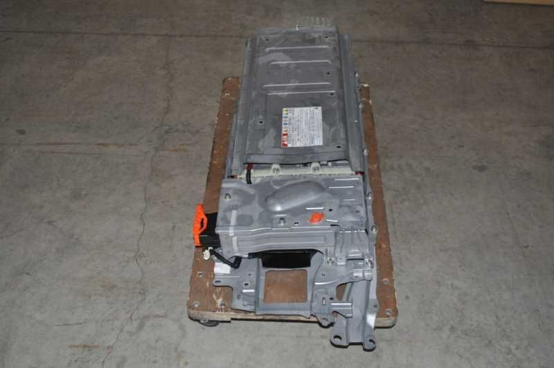 トヨタ純正 ハイブリッドバッテリー HVバッテリー 実動車外し Panasonic EV Energy ZVW30 プリウス S ツーリング 前期 G9280-47080 s021132F