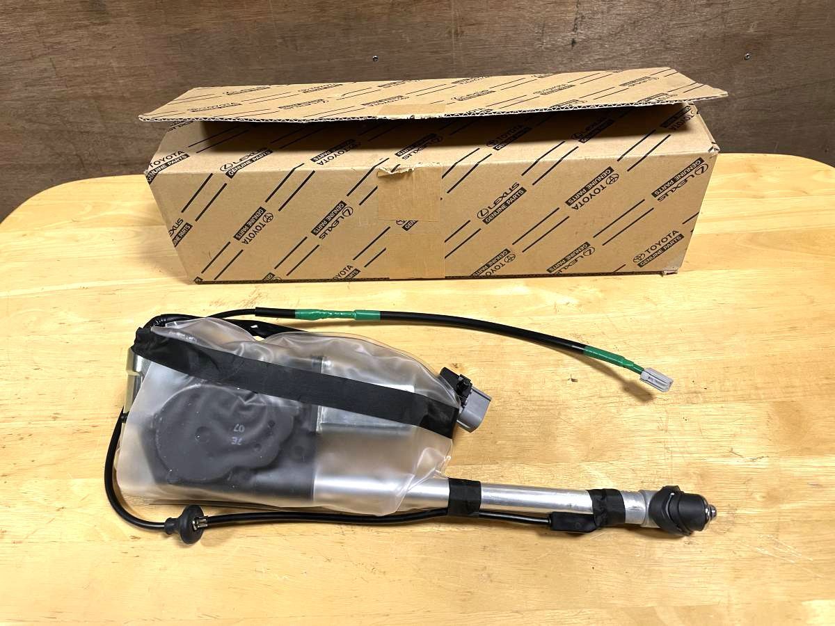 新品未使用 トヨタ純正 70 ランドクルーザー ランクル アンテナ  