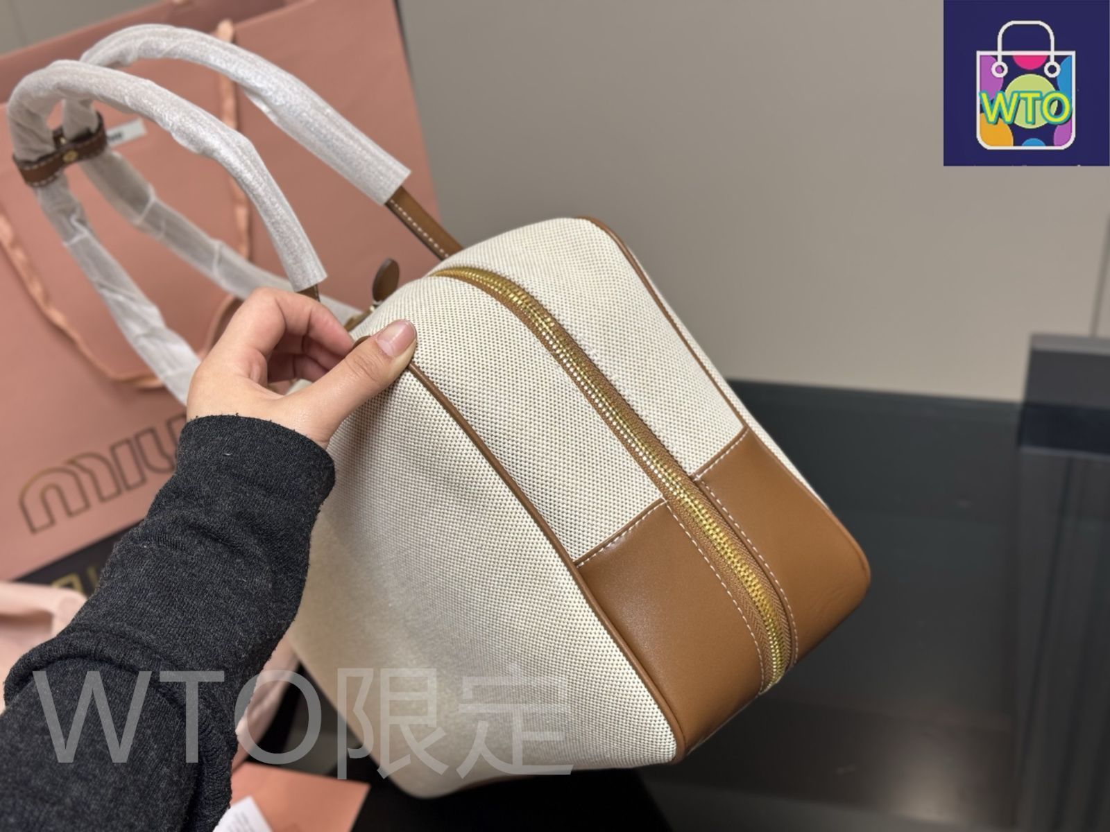 今日特価】miumiu ボウリングバッグ / キャンバスオフィスバッグ