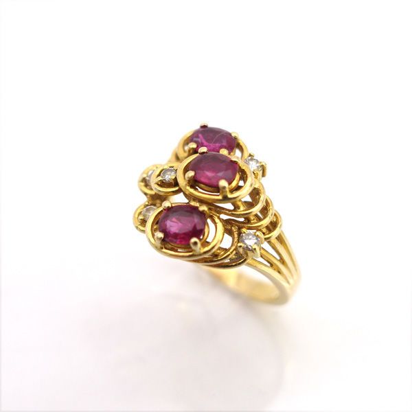 ◇K18 R0.9ct D0.12ct ルビー ダイヤ デザインリング 約11.5号  