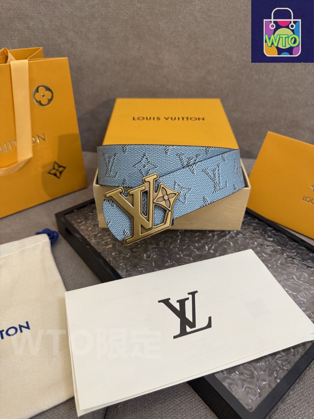 【紙袋付】ルイヴィトン　ベルト　リバーシブル ベルト・LV ステッチ 40MM リバーシブル モノグラム・エクリプス