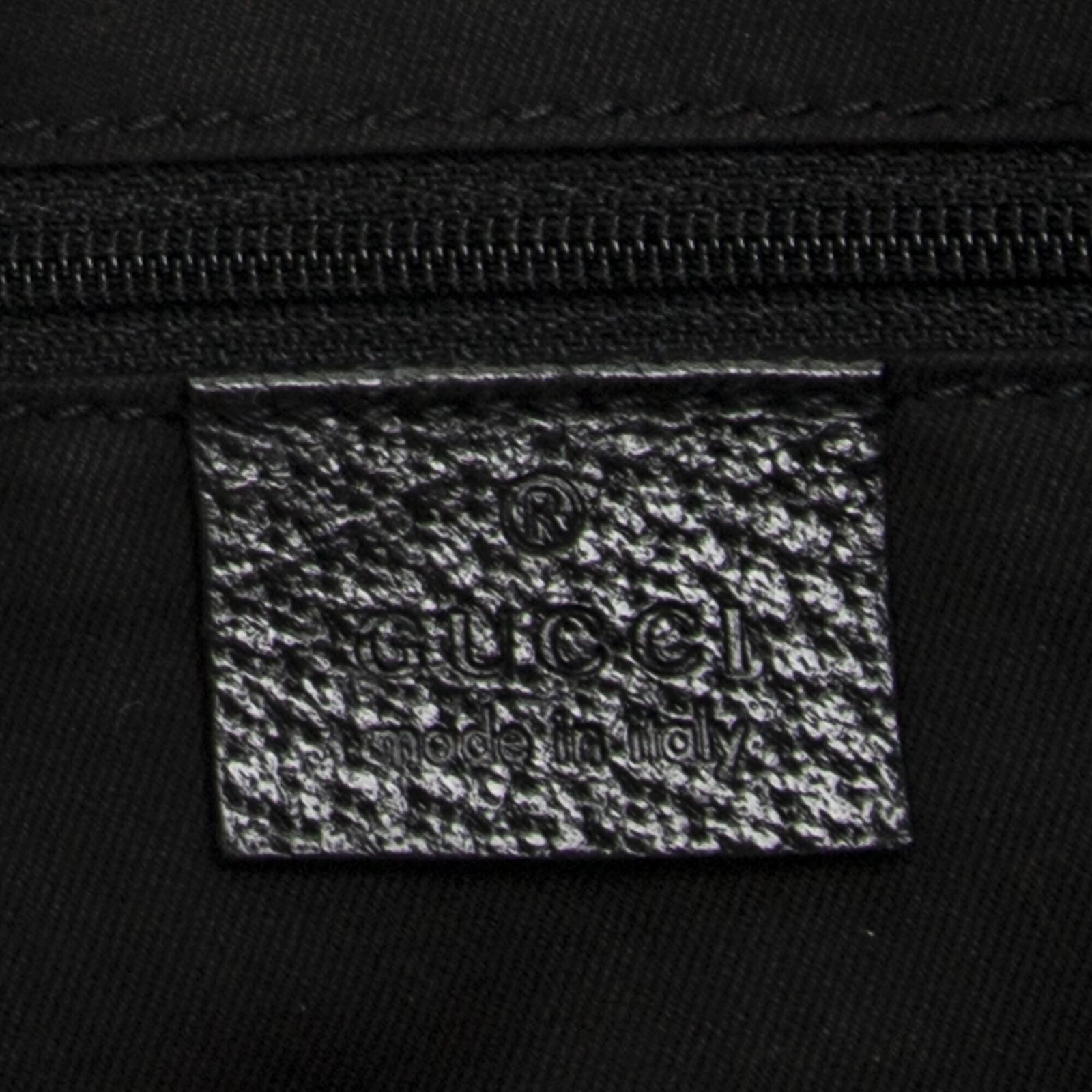 GUCCI グッチ黒GGキャンバスA