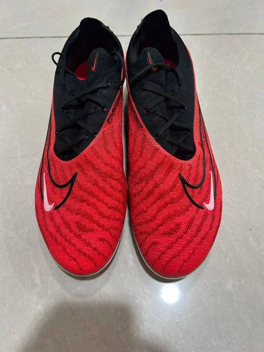 ナイキ ファントムGX AG 270 ボスニア