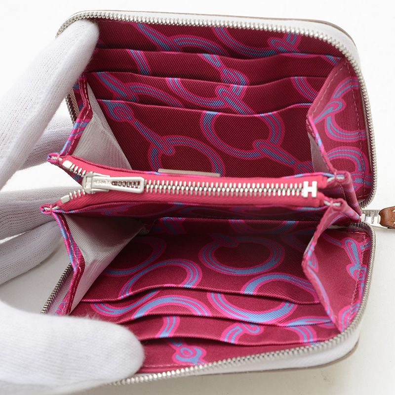 未使用品 】HERMES アザップ シルクインコンパクト ニューホワイト 白