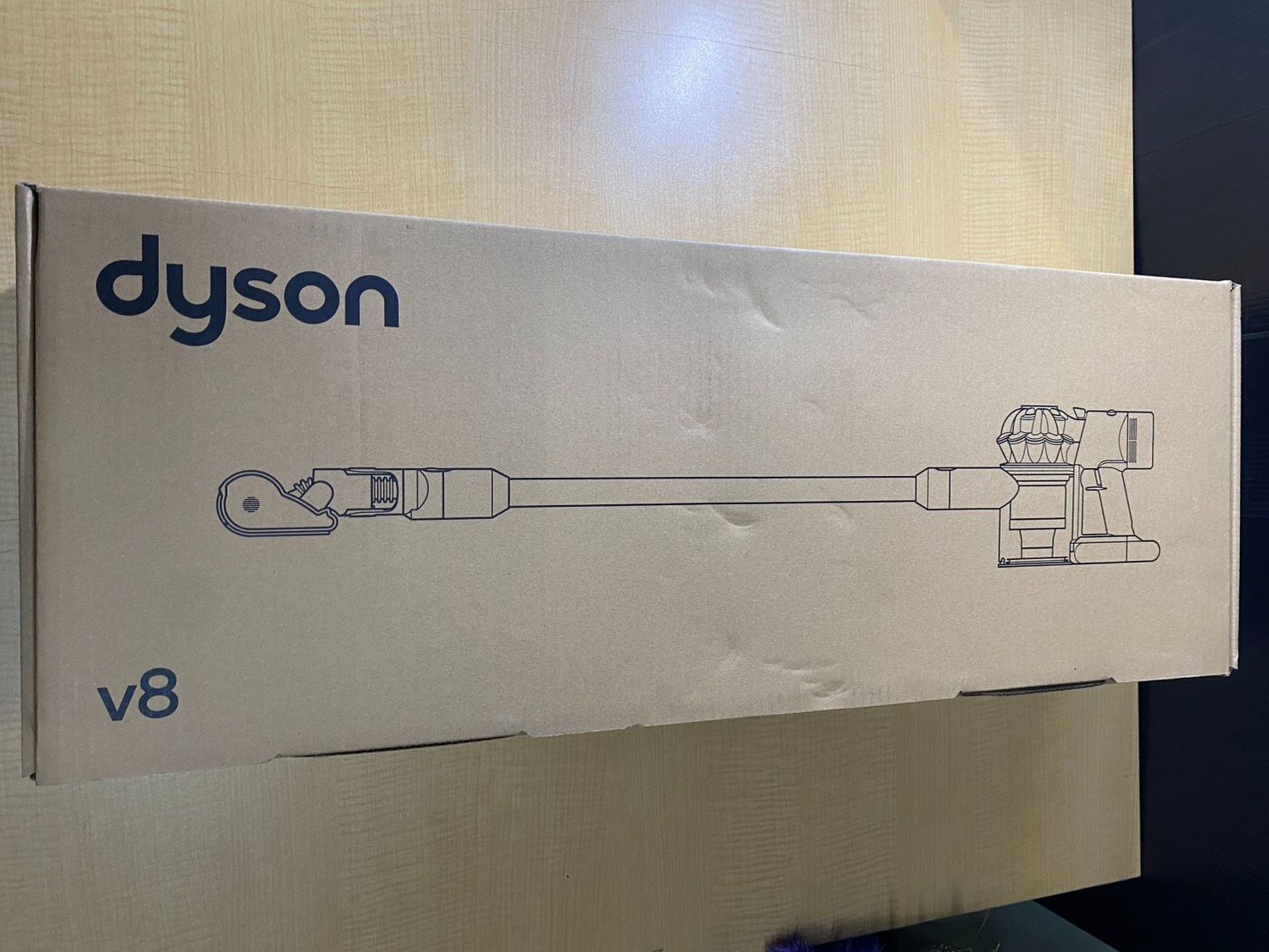 T343-65105 ♥品 ダイソン V8 コードレスクリーナー SV25 RD2 掃除機 変わらないパワフルな吸引力が続きます