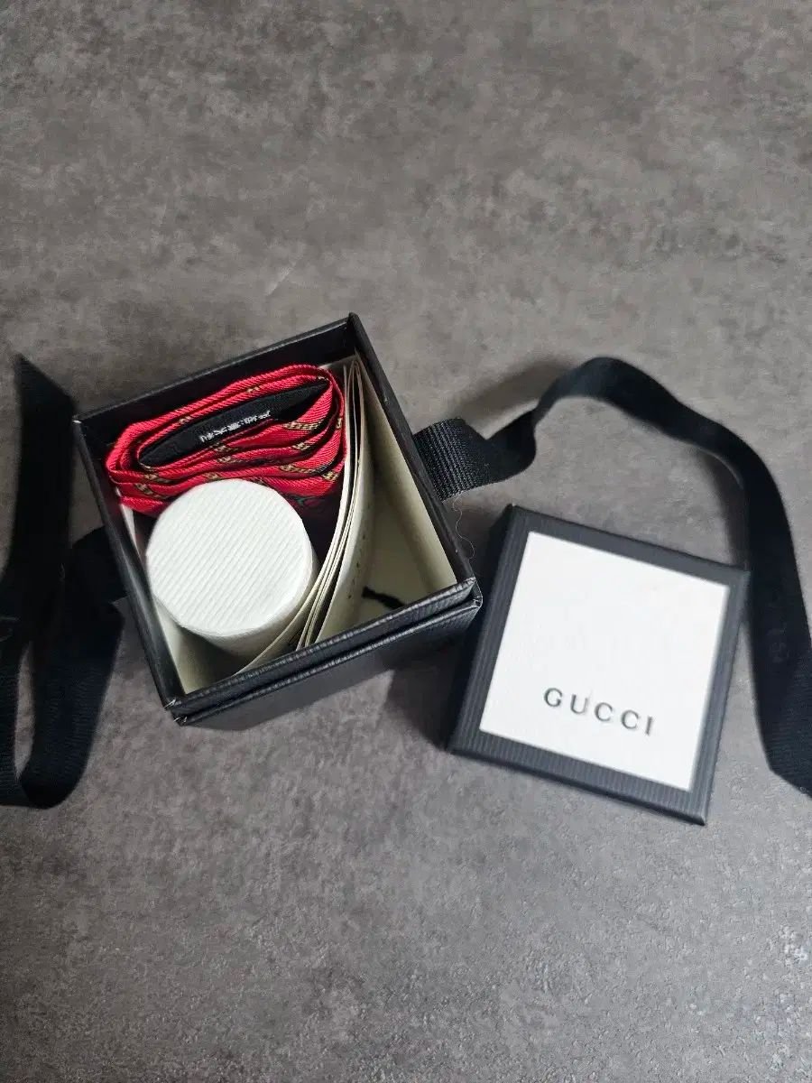 GUCCI(グッチ) ミニスカーフ - メルカリ
