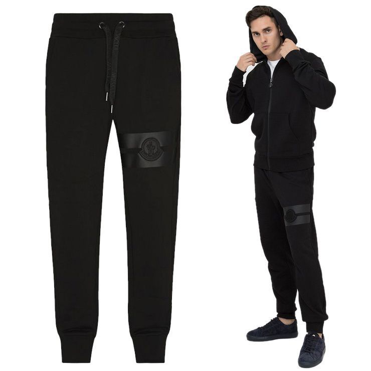 11 MONCLER モンクレール 8H00002 809KR ブラック スウェット