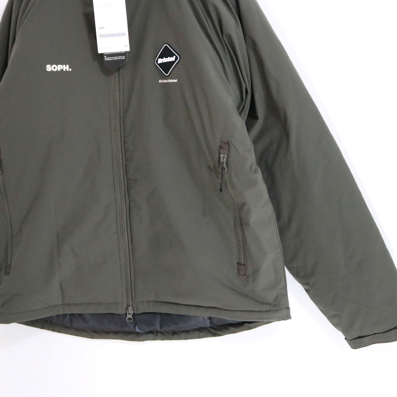 Bristol INSULATED VENTILATION JACKET カーキ スタイリング詳細