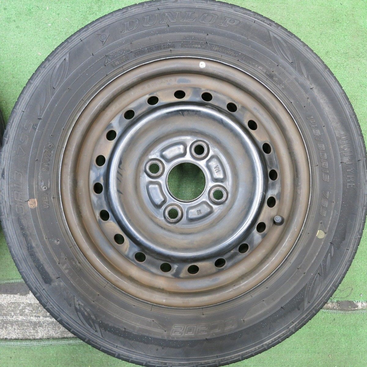 80R13 ダンロップ