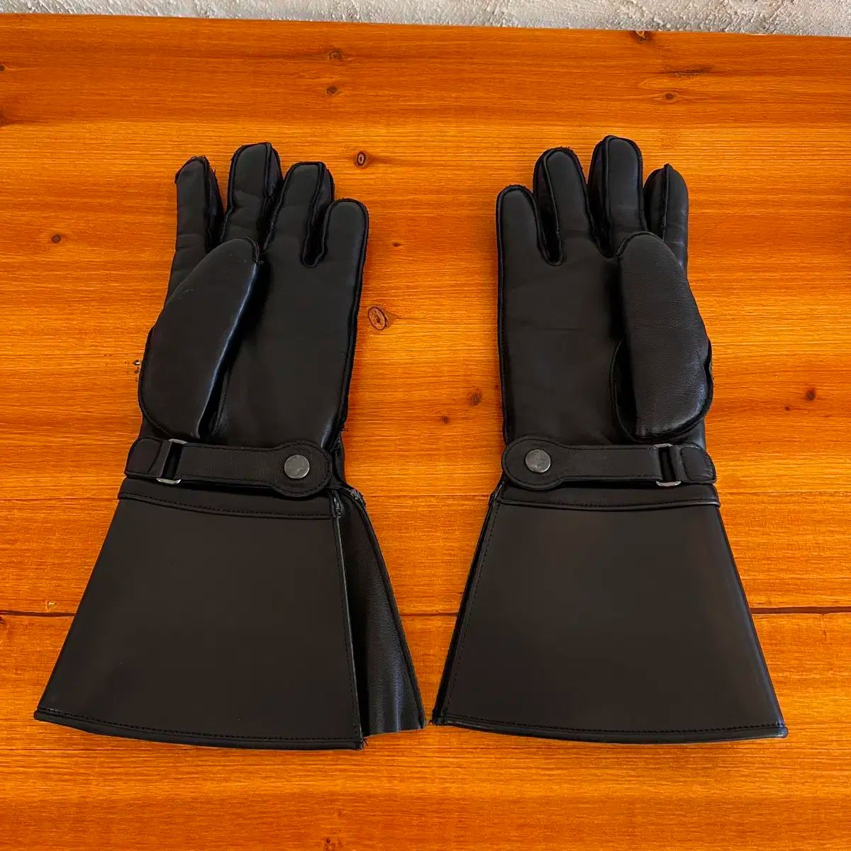 ザ リアルマッコイズ ブコ ガントレット グローブ