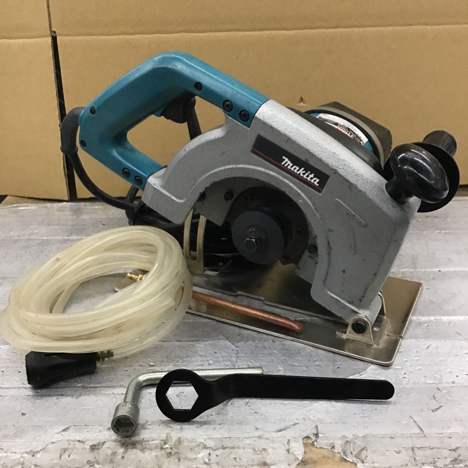 〇マキタ(makita) 205mm カッタ 4108R コンクリートカッター【所沢店】