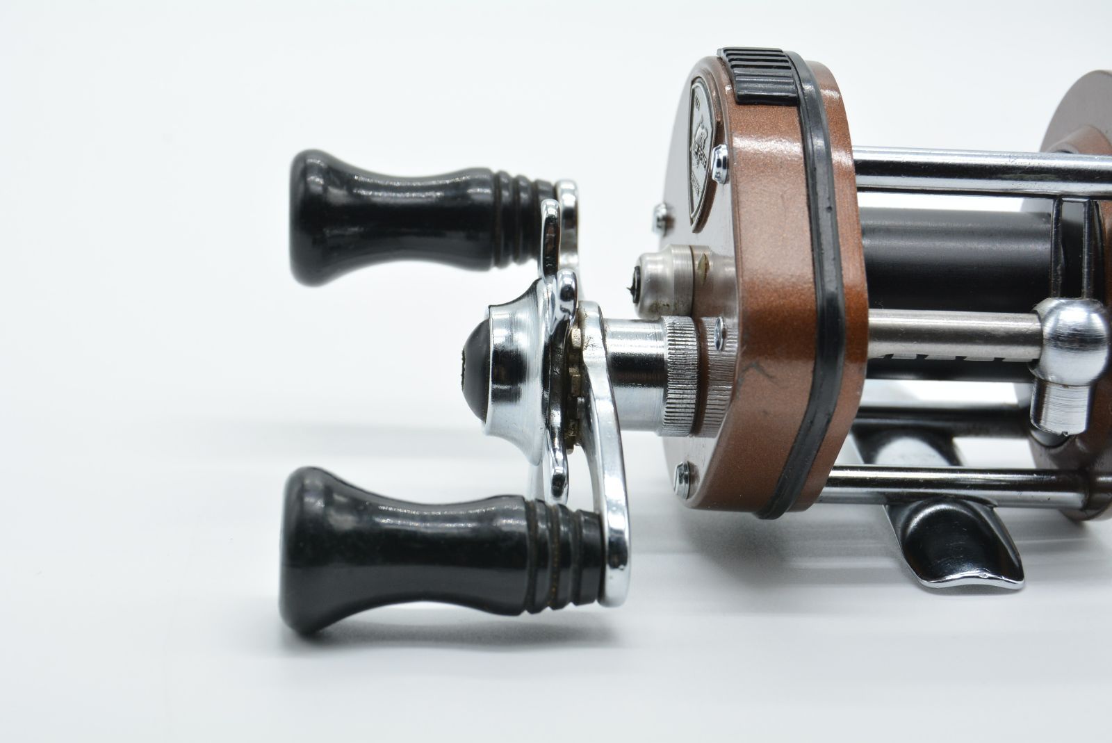 完動品 Pflueger