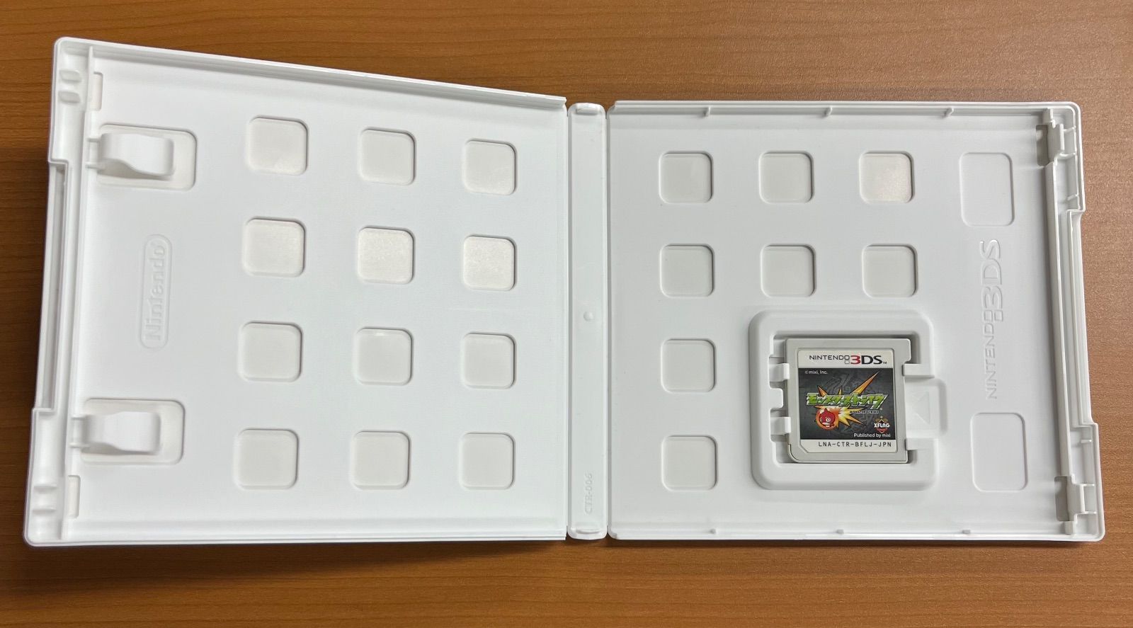 モンスターストライク モンスト 特典なし/不足 ☆ Nintendo 3DS ソフト