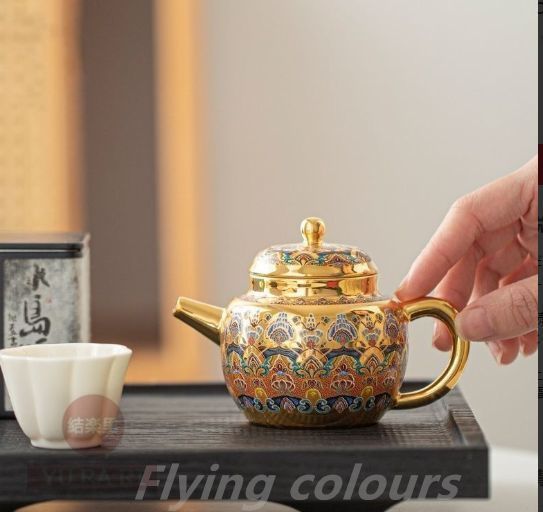 本物の金の茶壷の匠の純粋な手の敦煌芸術金の壷です 602
