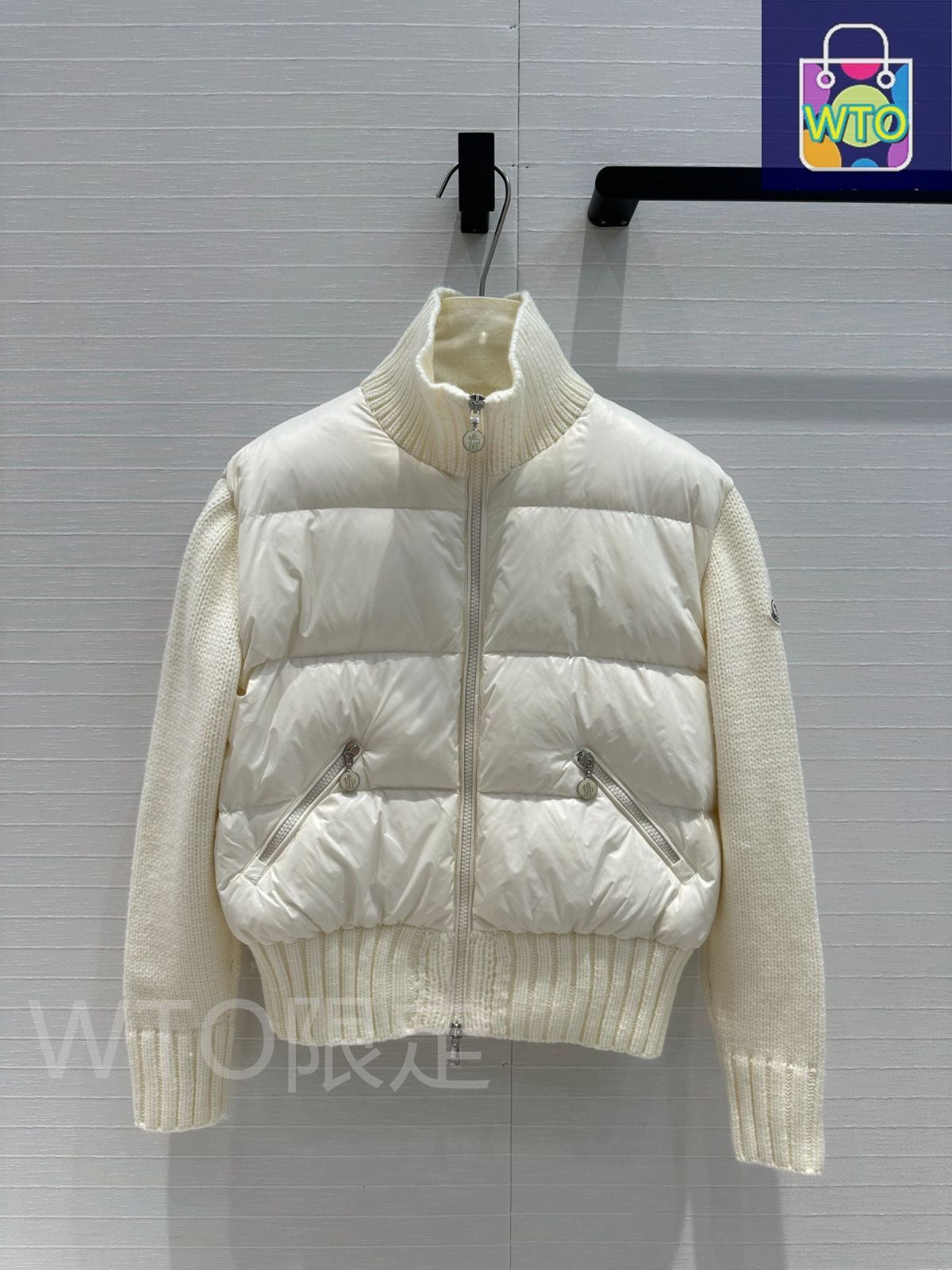 MONCLER モンクレール ダウンジャケット｜本日限定特価｜新品未