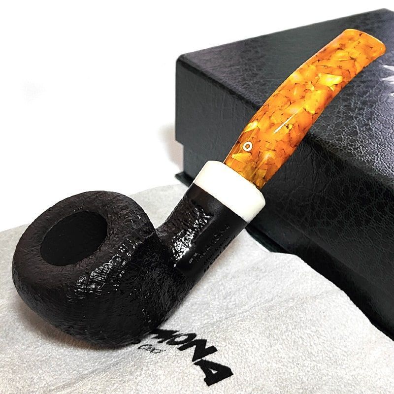 ブラック かっこいい