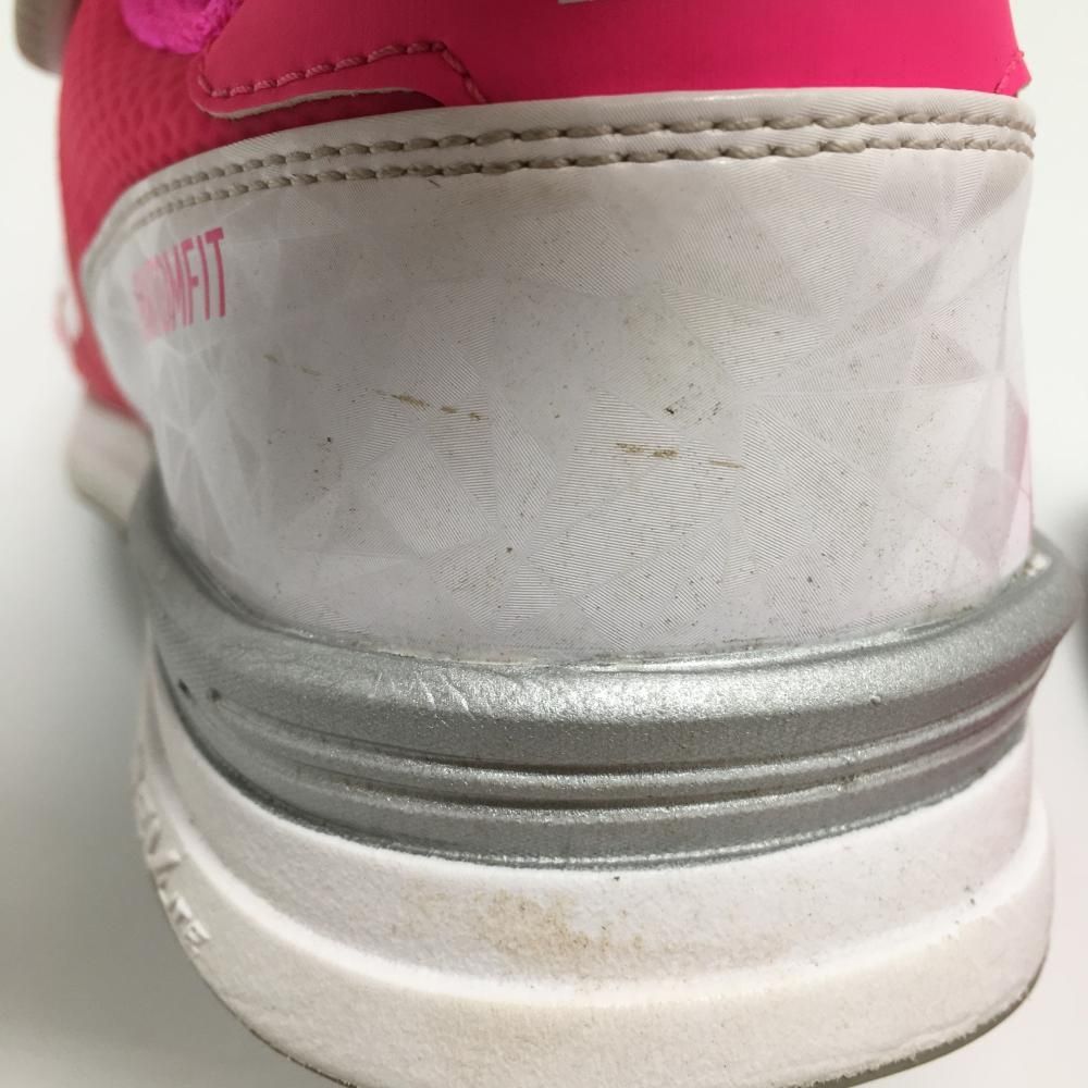 ☆特価☆【美品】ニューバランスゴルフ ゴルフシューズ ピンク